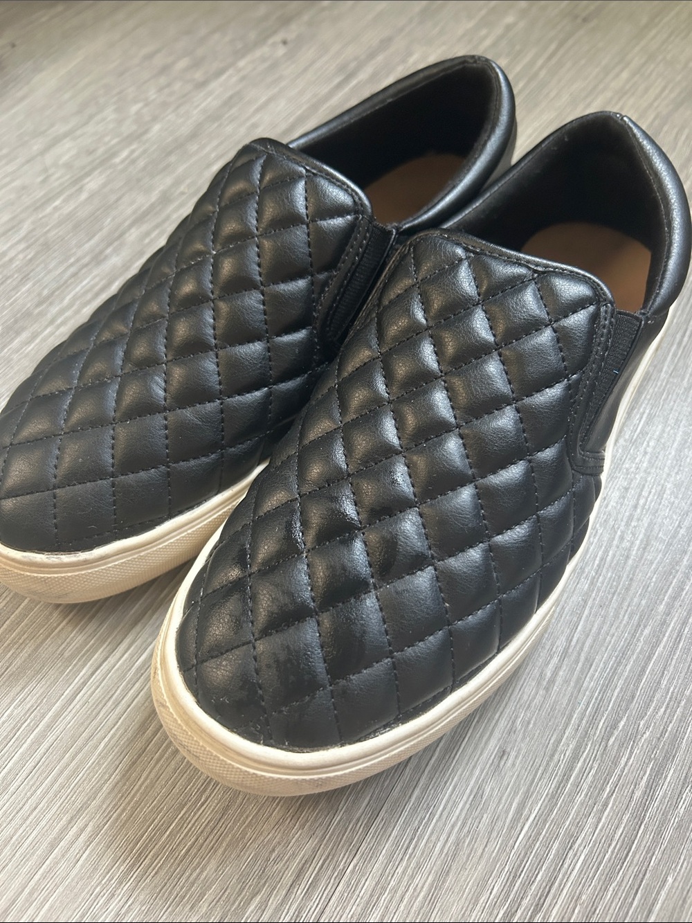 Serra Black Quilted Faux Leather slip-on sneakers Women’s size 8